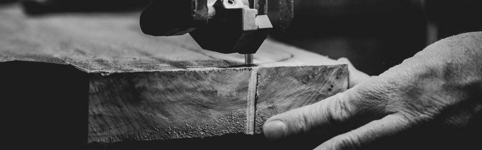 Kızılcık Şerbeti Dizisindeki Şık Mobilyaların Sahibi Dion Mobilya