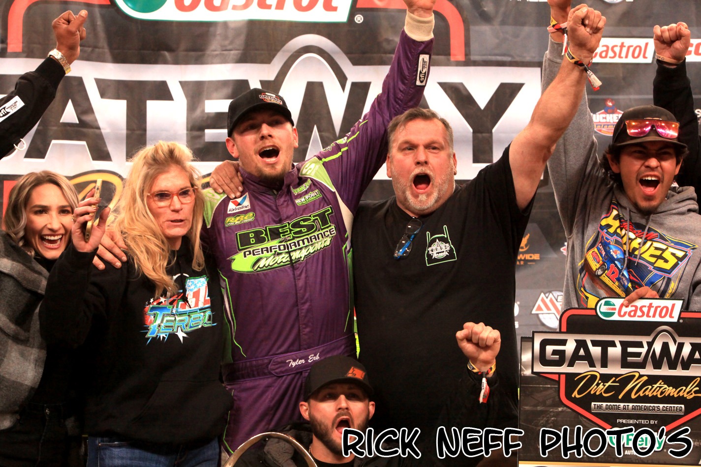 Emotional Erb Wins Gateway Dirt Nationals