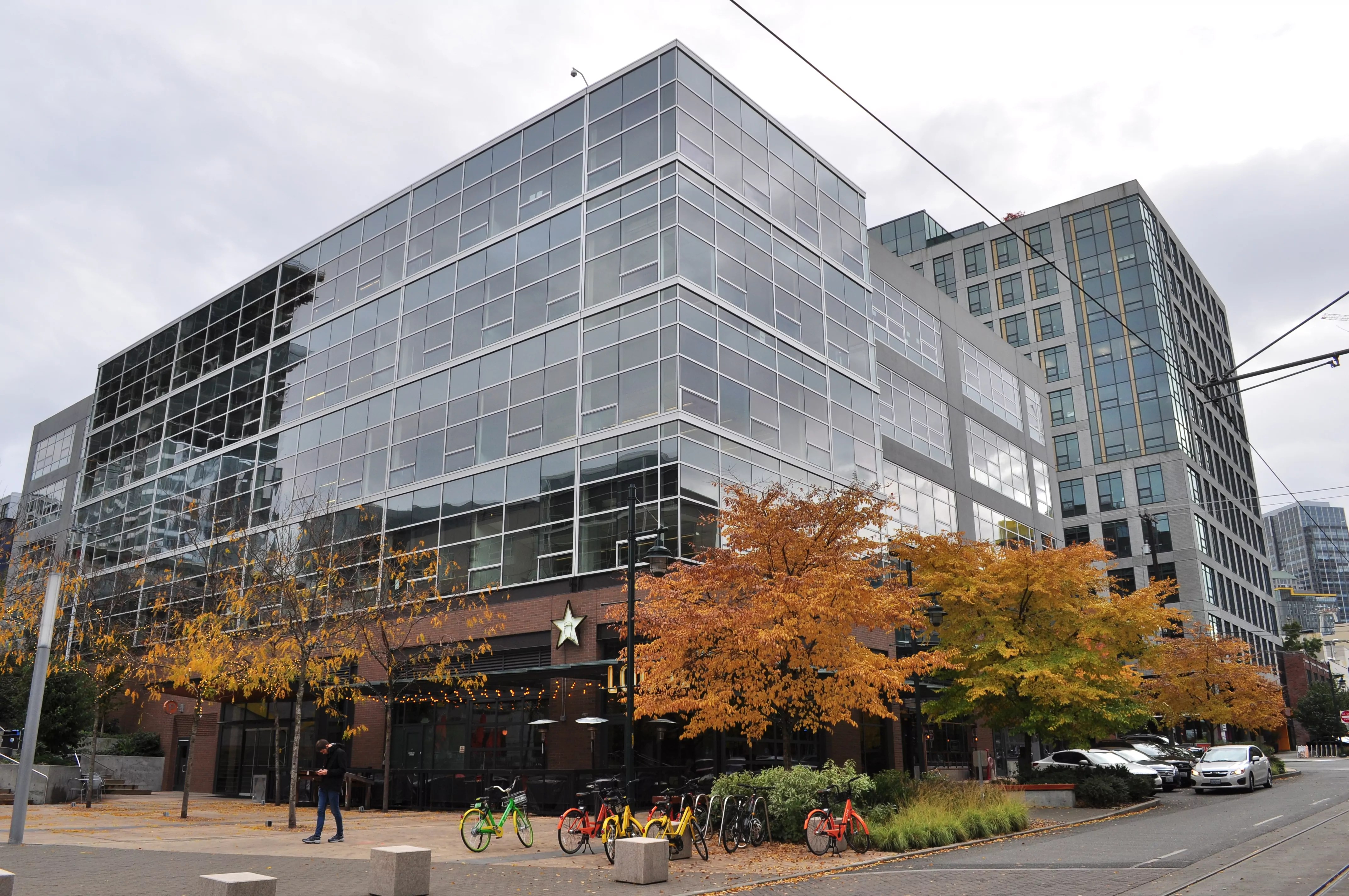 410 Terry Ave. N. Parking Garage Discover South Lake Union