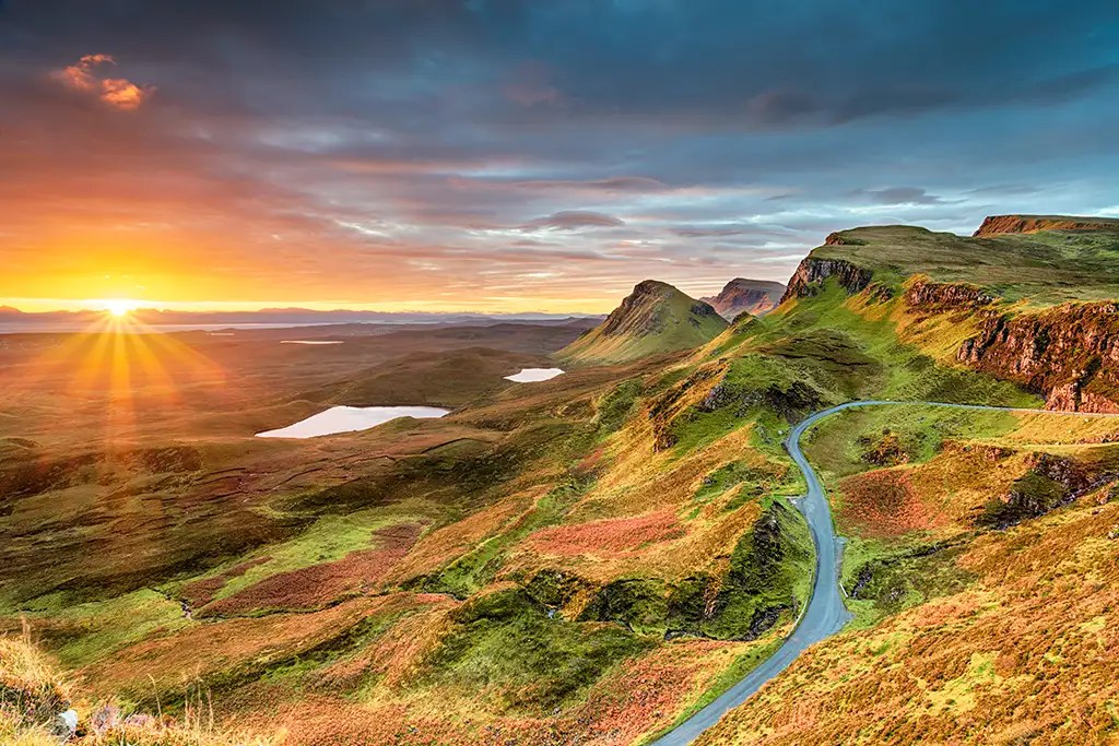 How to experience the beautiful Isle of Skye in one Day Distant Hills