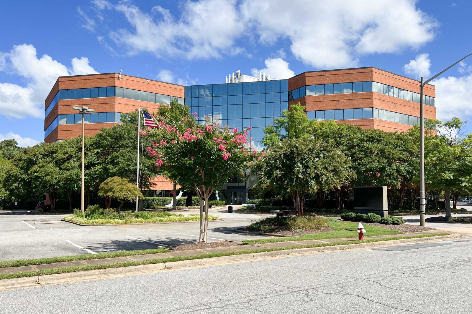 Corporate Center IV Divaris Real Estate