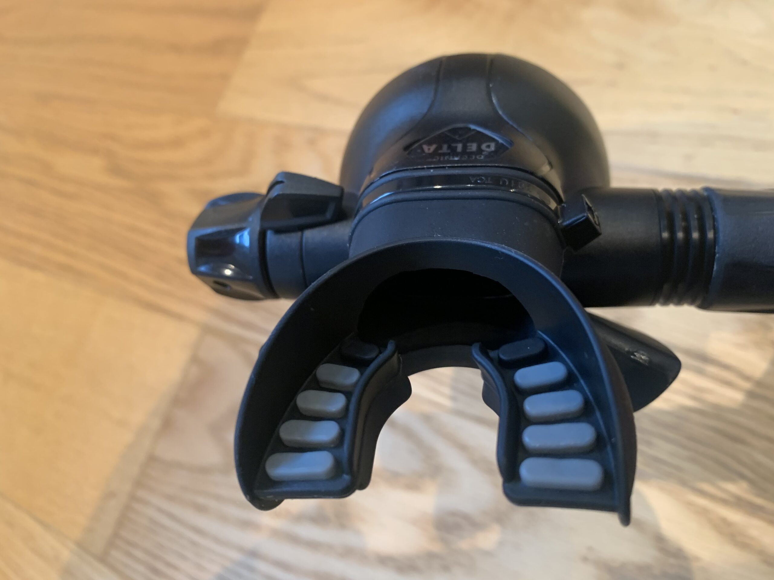 10 Best Scuba Regulators of 2024 (Reviews by Diving Squad)