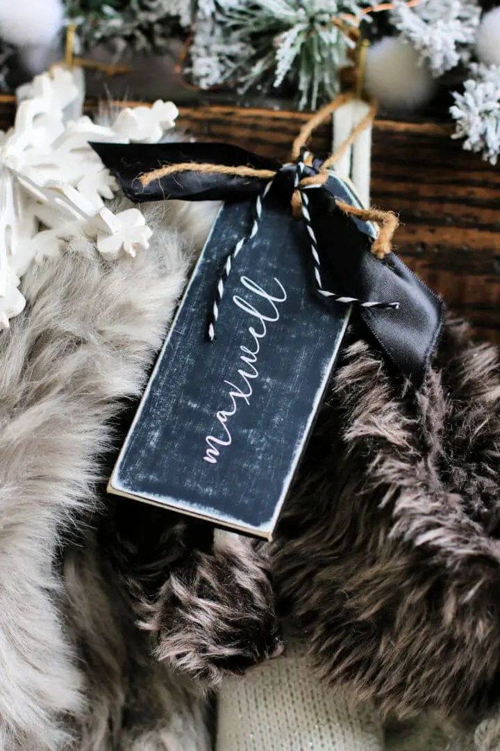 20+ Amazing Name Tag Crafts Ideas DIYCraftsGuru