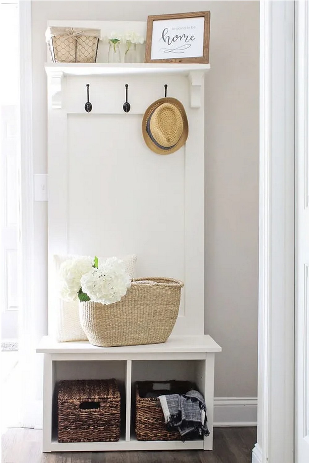 14 DIY Hall Tree Bench ideas DIYnCrafty