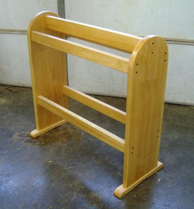 12 DIY Quilt Rack Plans For Every Home DIYnCrafty