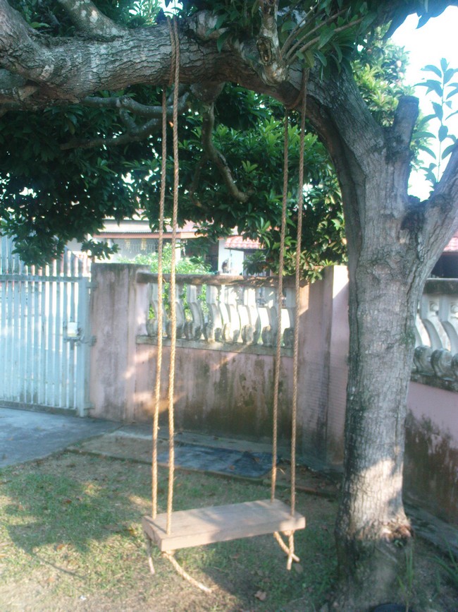 20 Easy DIY Tree Swing Ideas For Kids DIYnCrafty