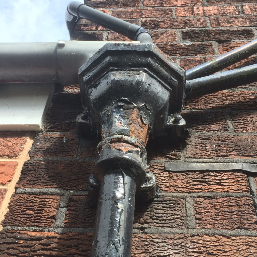 Replacing cast iron hopper and downpipe with plastic?? DIYnot Forums