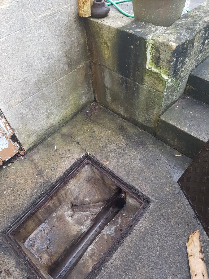 Downpipe drain connection DIYnot Forums