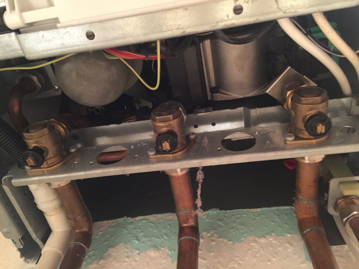 Need to depressurise Greenstar 30cdi with no cold water inlet? DIYnot