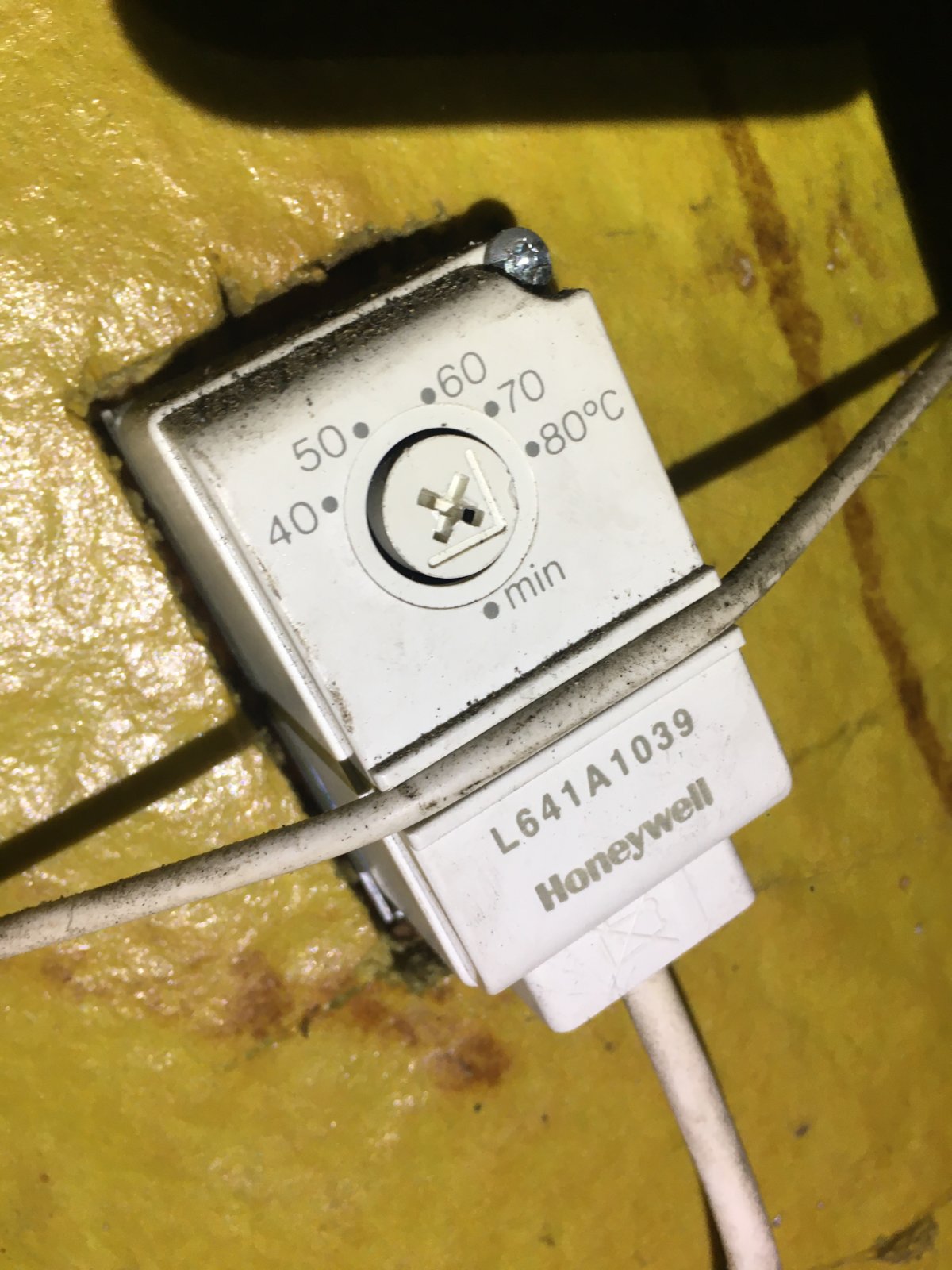 Faulty water cylinder thermostat? DIYnot Forums