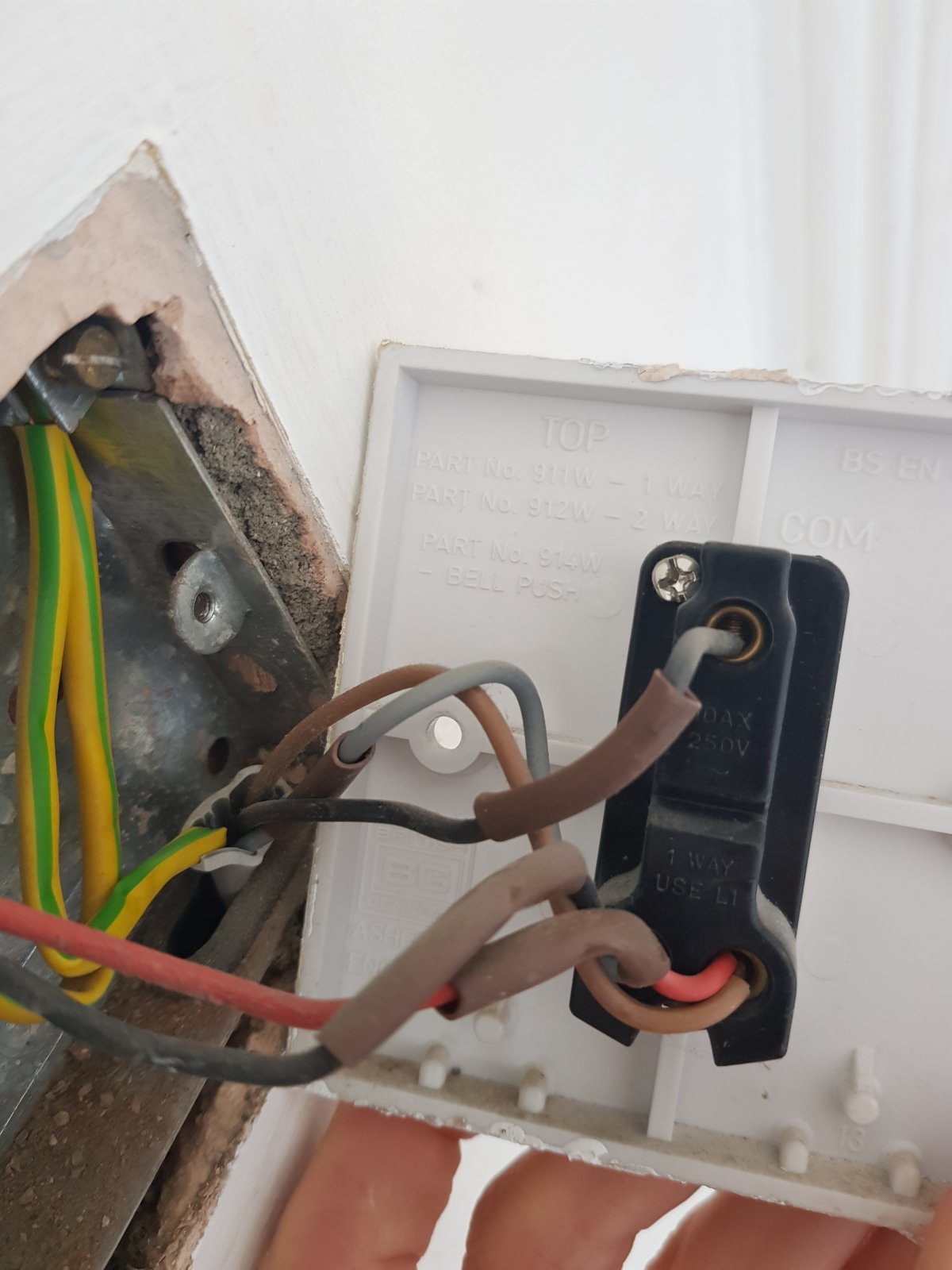 Removing second light switch in bedroom? DIYnot Forums