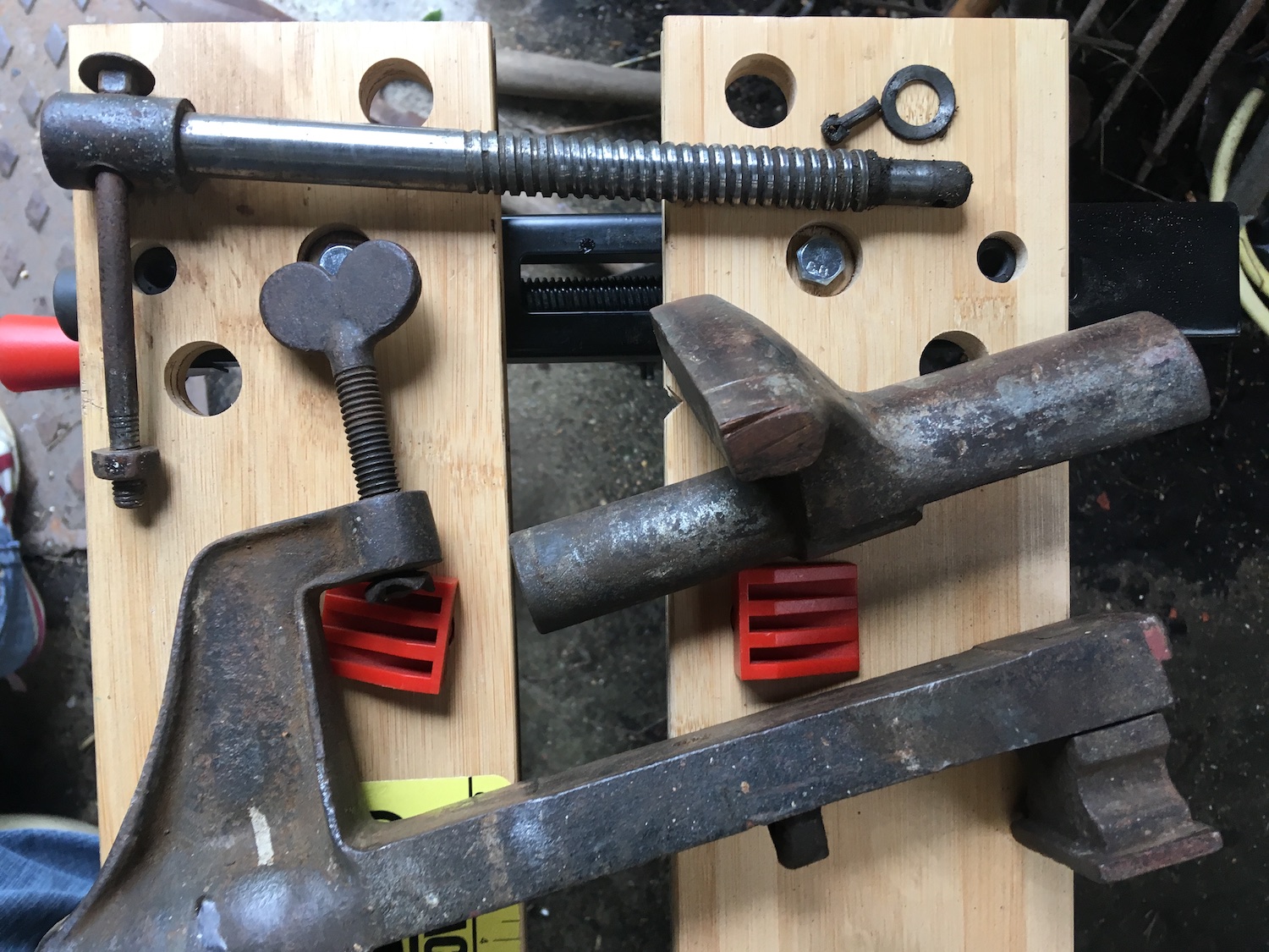 Removing a cotter (split) pin from an old vice? Page 2 DIYnot Forums