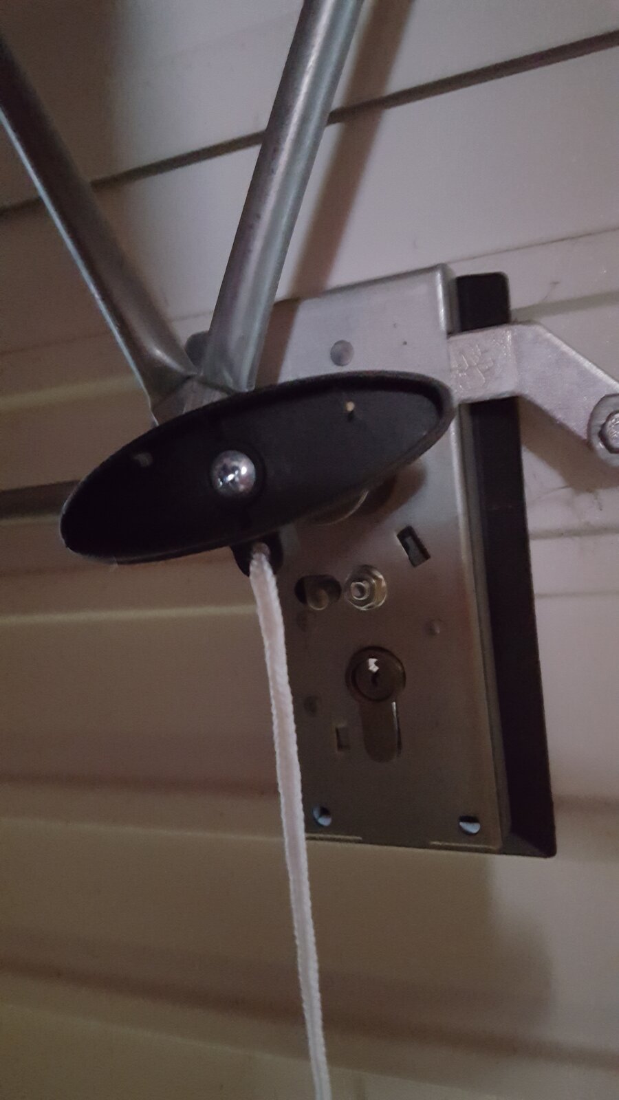 Replacing locked garage door lock without key. DIYnot Forums