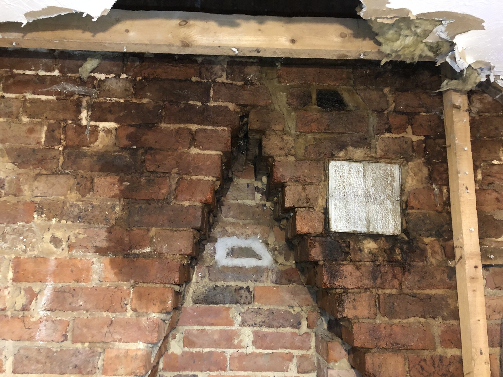 Leaking roof around chimney stack DIYnot Forums