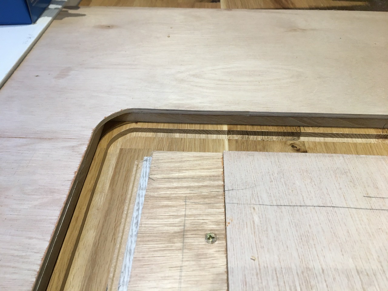 Router, Stopping burn marks in oak worktop DIYnot Forums