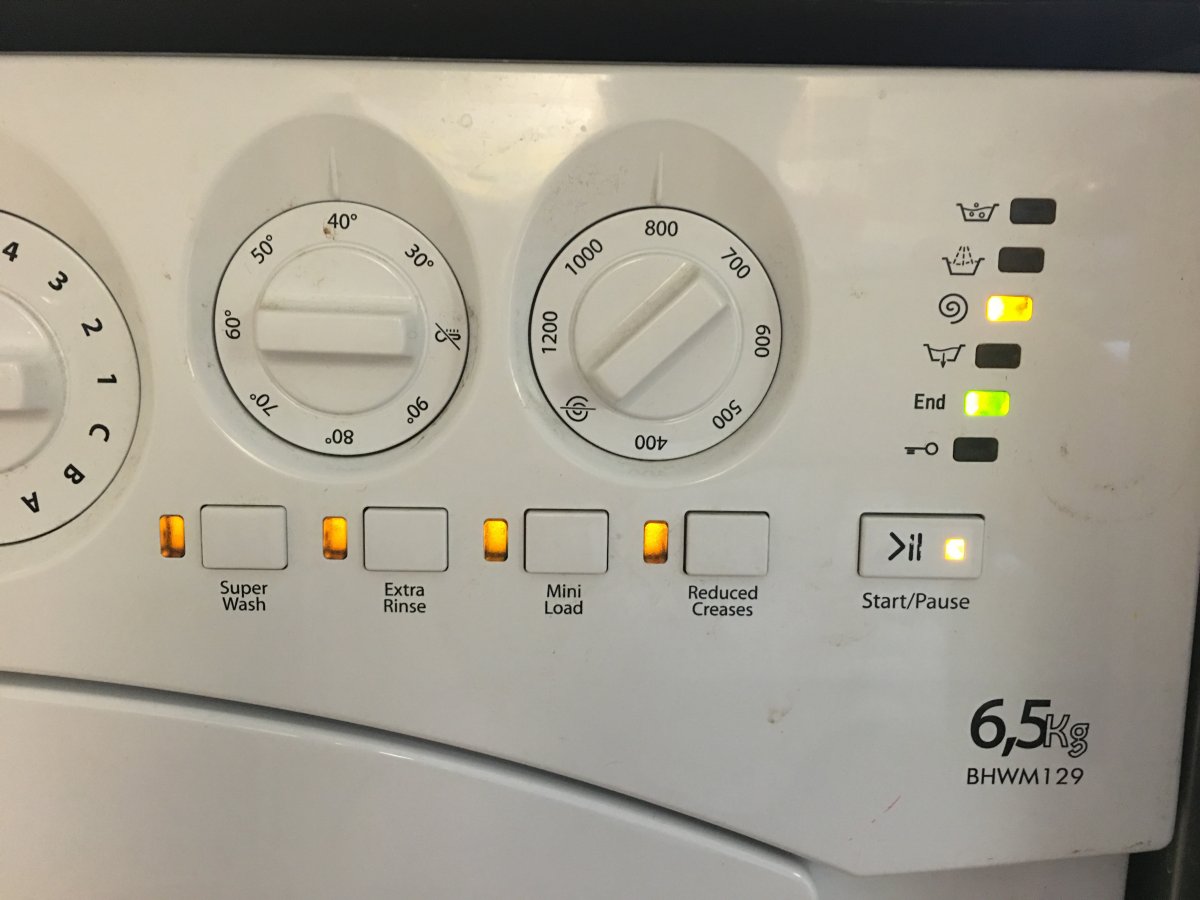 Hotpoint BHWM129 Integrated Washing Machine DIYnot Forums