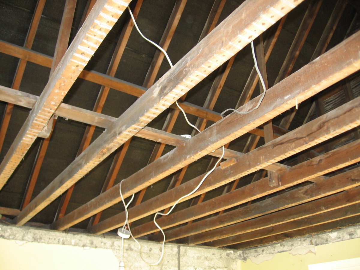 What to do with an uneven loft floor / ceiling DIYnot Forums