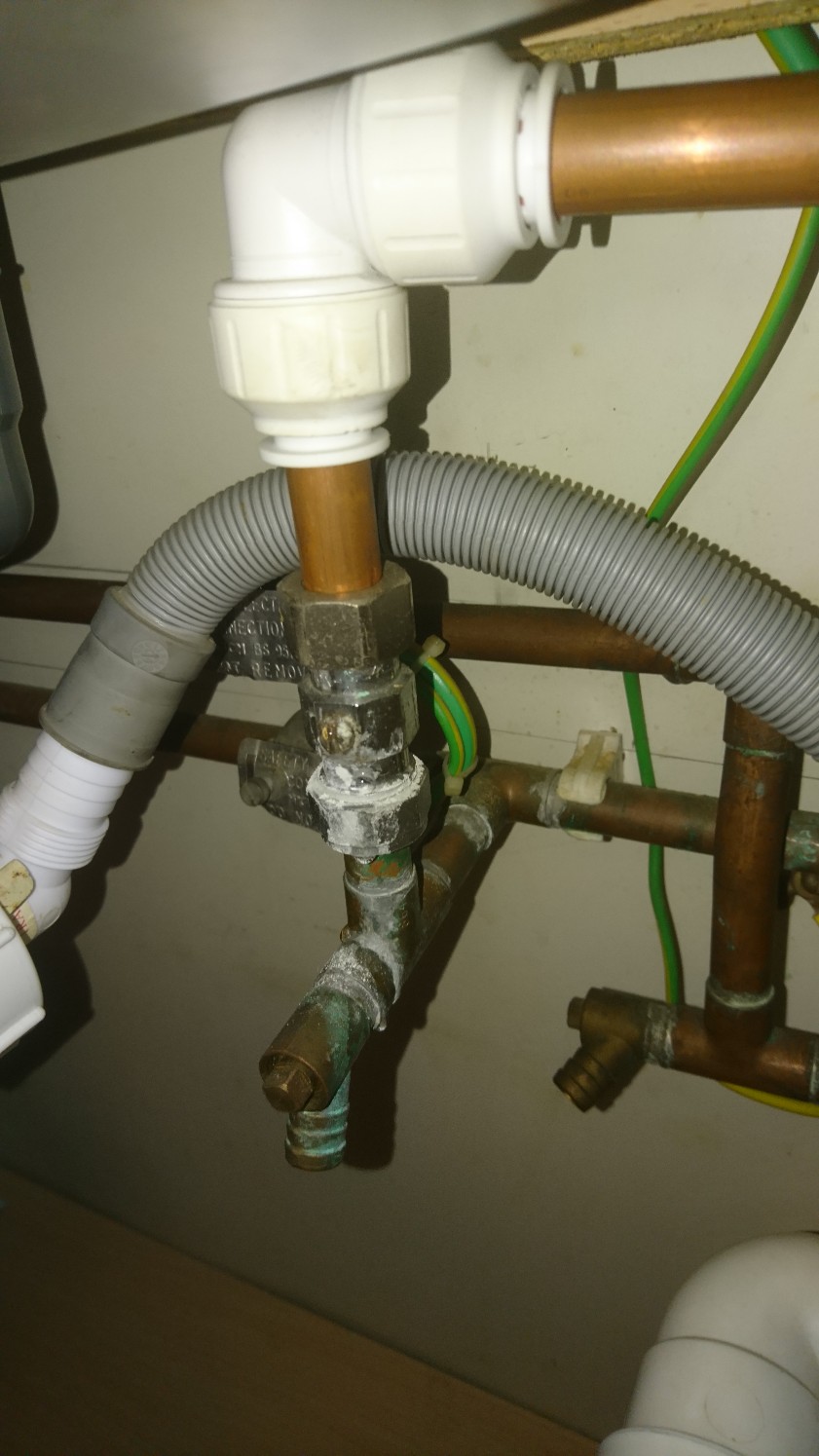 Kitchen tap no hot water.... Isolation valve the culprit? DIYnot Forums