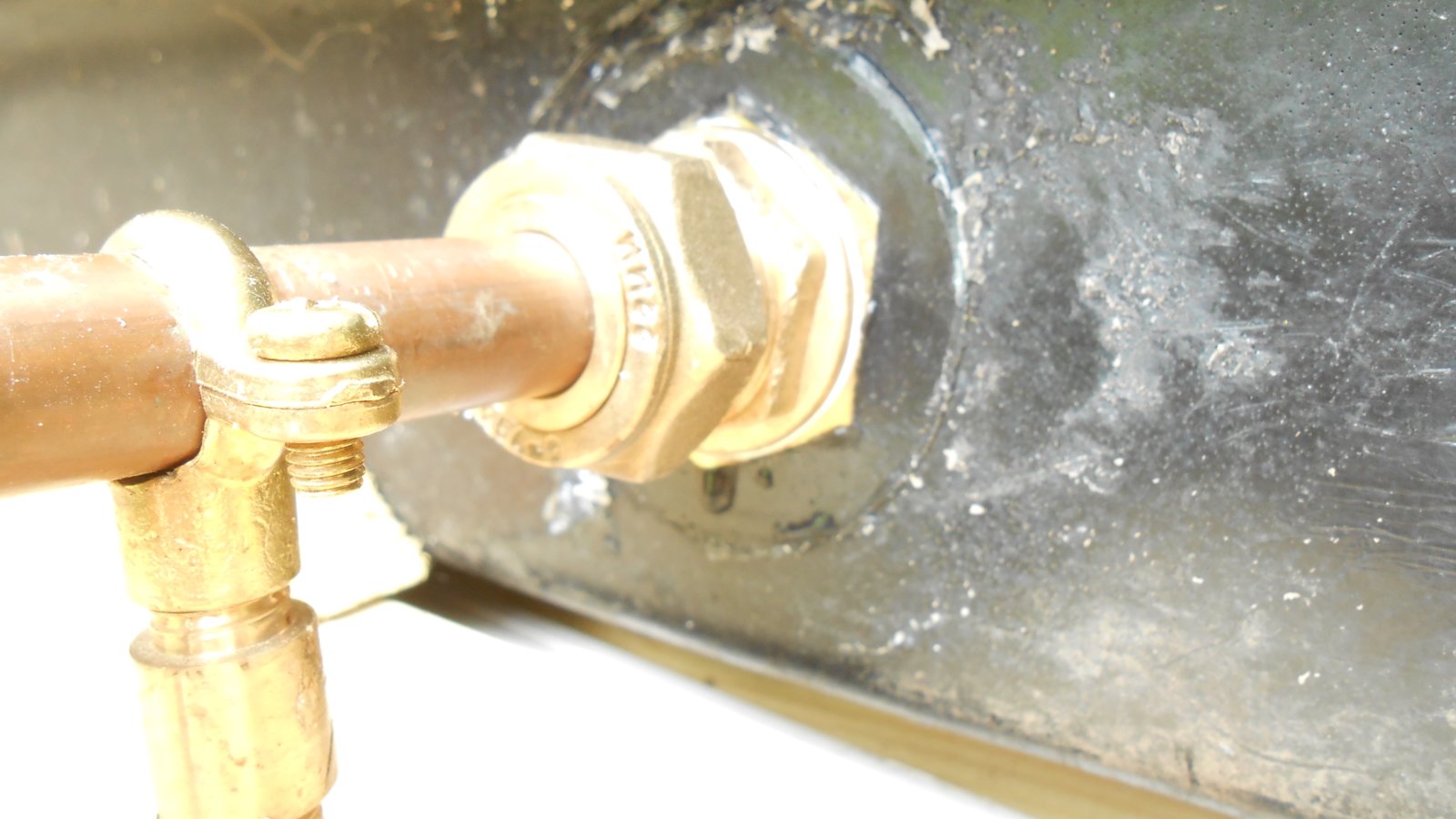 How to stop this joint leaking? DIYnot Forums