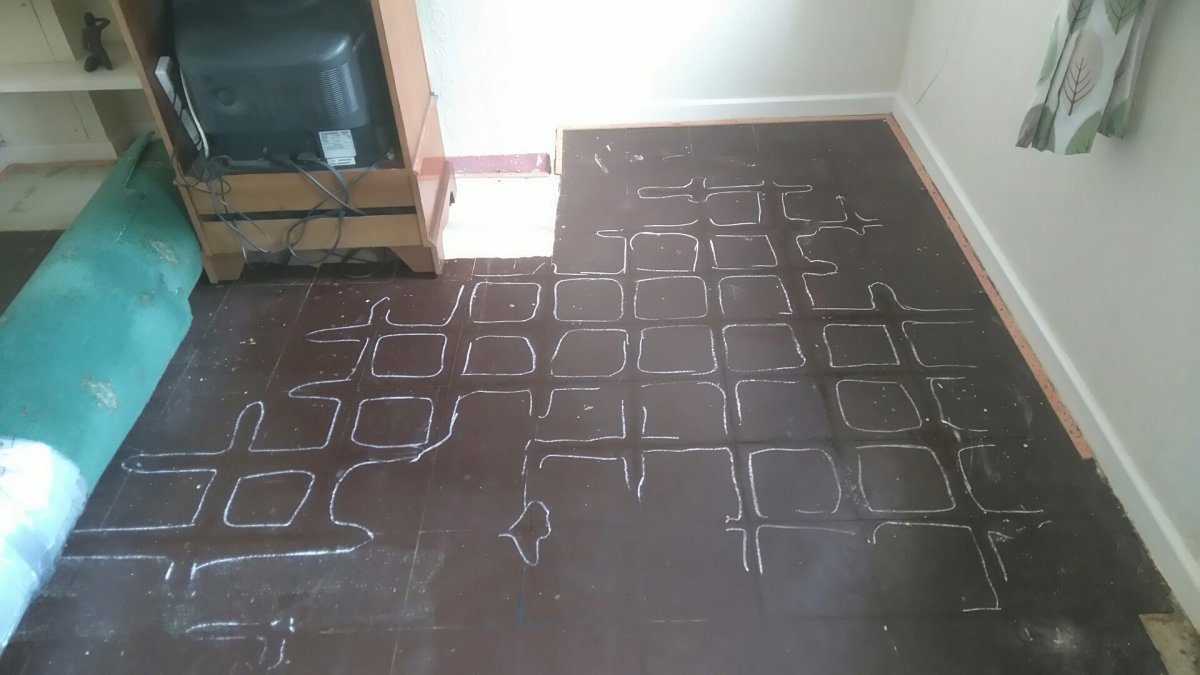 "Rising damp" from concrete floor DIYnot Forums