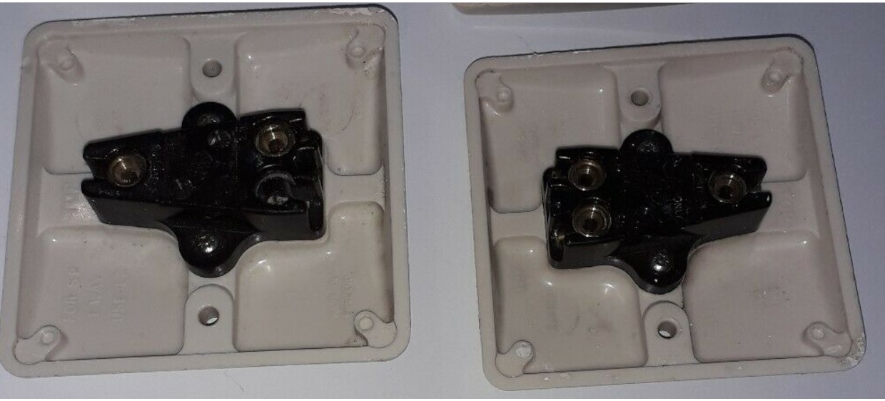 1-way / 2-way vintage MK light switches | DIYnot Forums