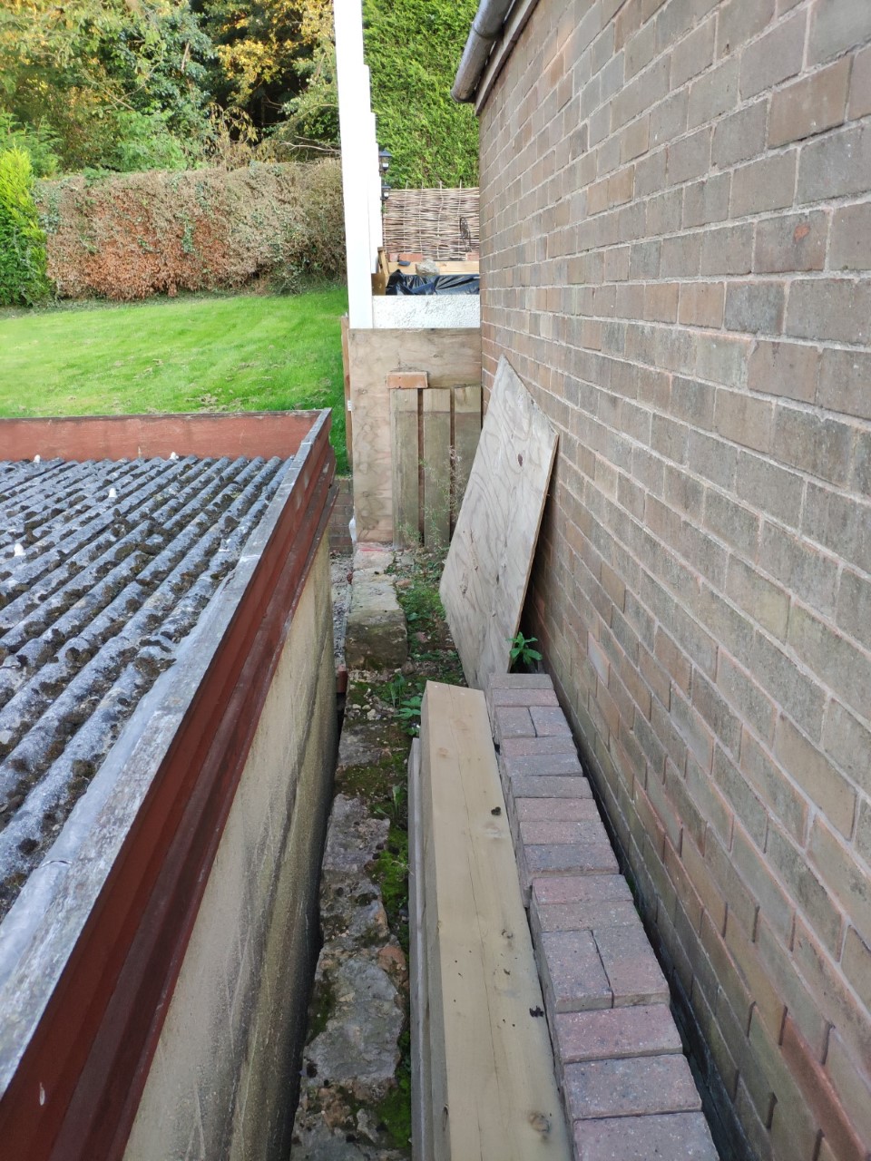 Widening garage by building directly on top of 5ft stone