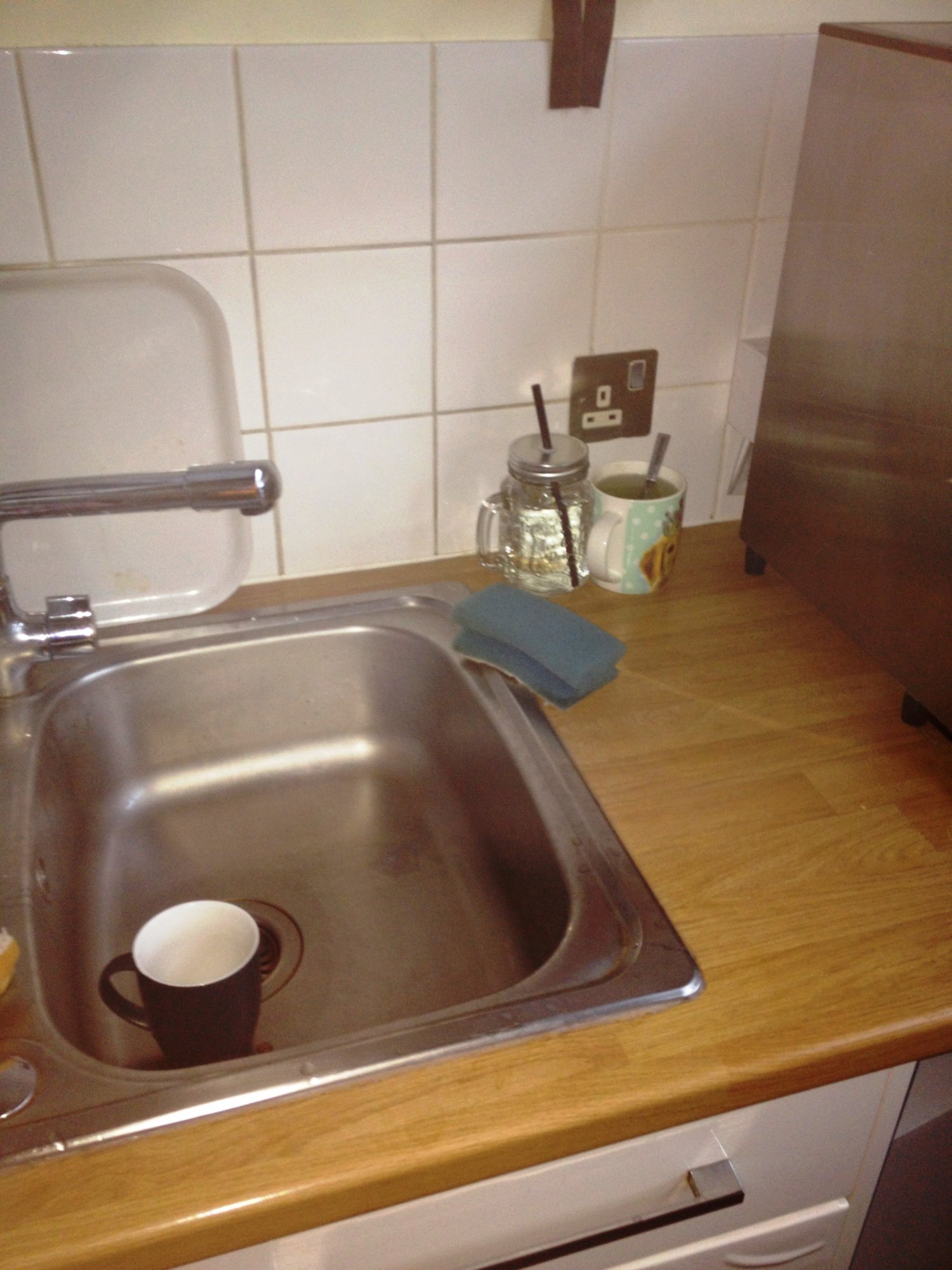 Socket to close to Sink? DIYnot Forums