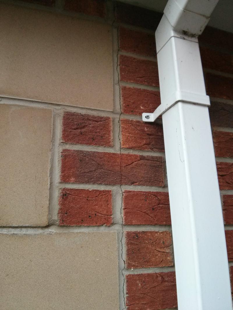 Loud Bang Vertical Crack Appeared DIYnot Forums