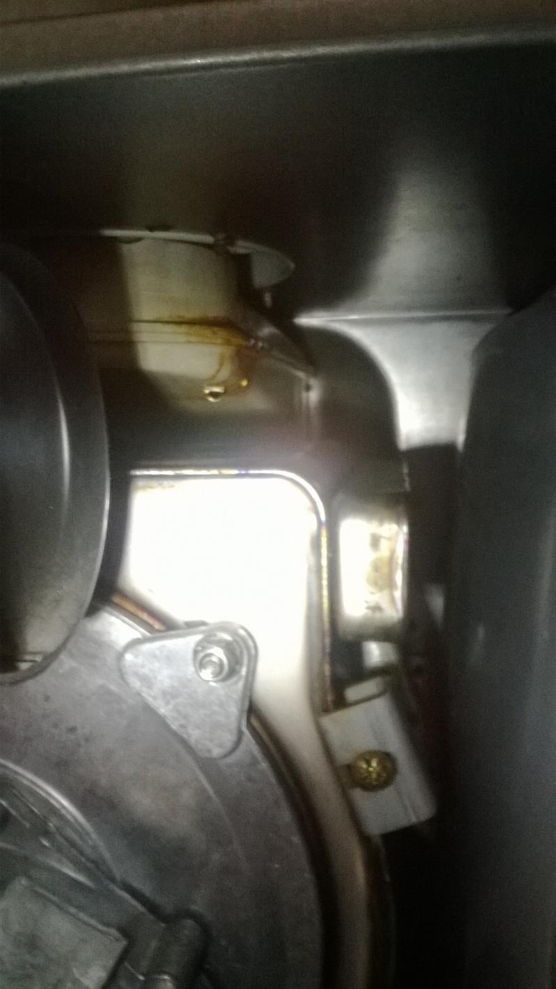 Leak coming from top of Vaillant boiler DIYnot Forums