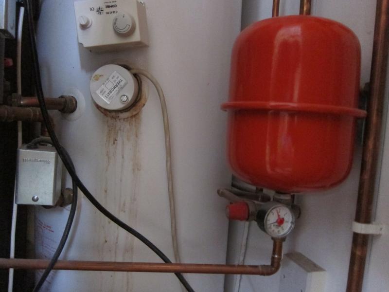 Can an unvented system lose pressure without a leak? DIYnot Forums