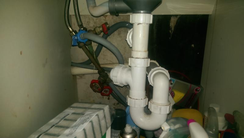 Sink gurgling when washing machine on DIYnot Forums