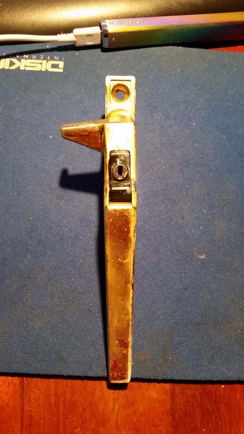 cant find a replacement for my upvc window handle ( DIYnot Forums