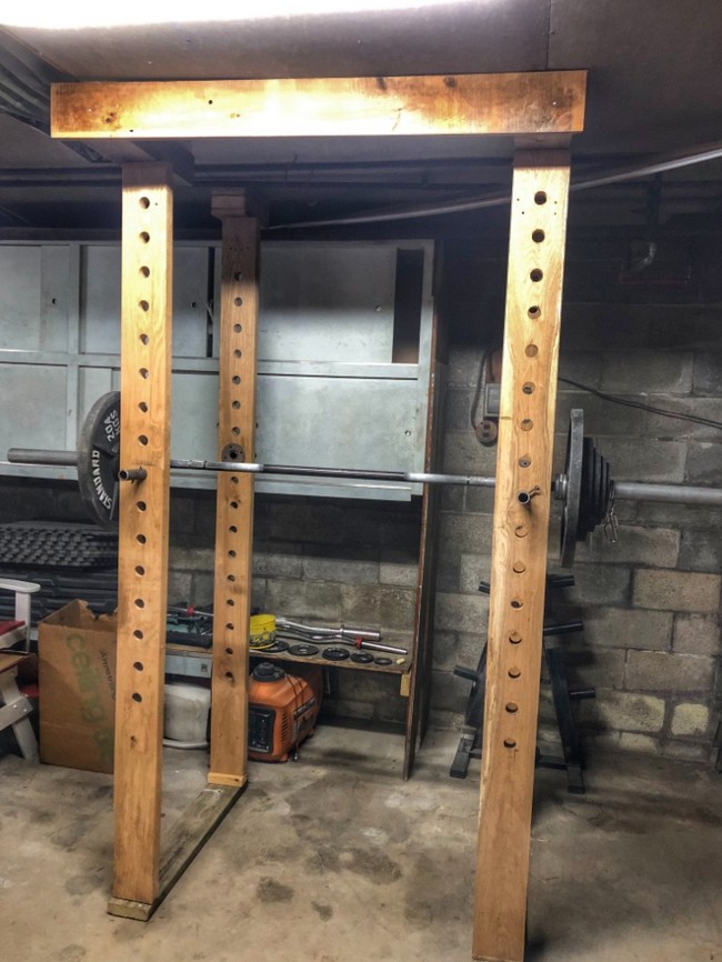 20 DIY Power Rack For Your Home Gym DIYsCraftsy