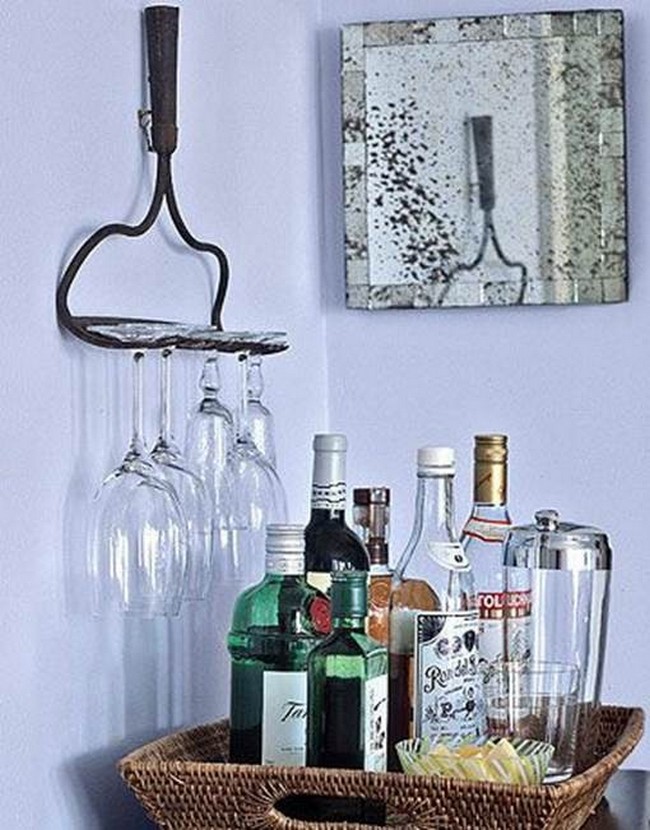 28 DIY Wine Glass Rack Plans DIYsCraftsy