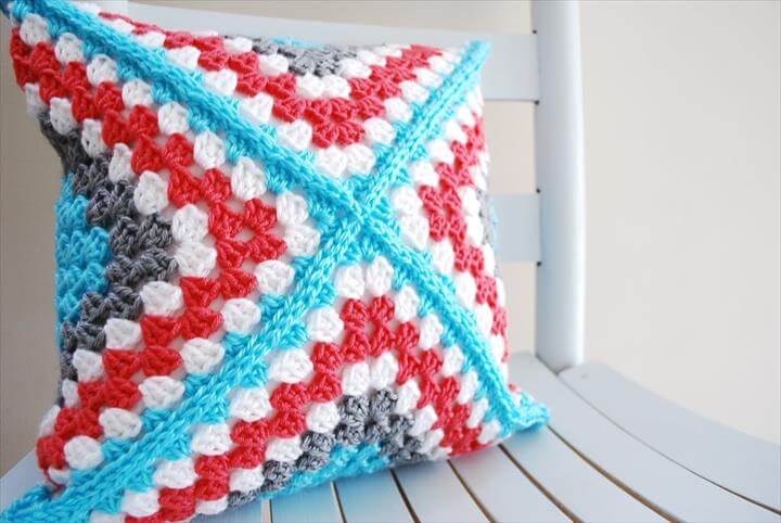 18 Beautiful Free Crochet Pillow & Cushion Patterns DIY to Make