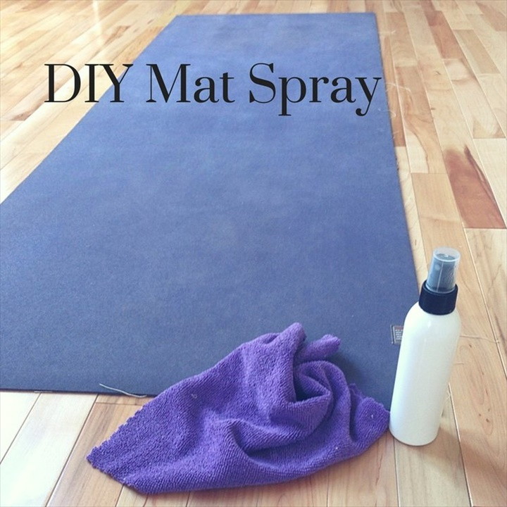 33 DIY Yoga Mat Cleaner Made in A Minute DIY to Make