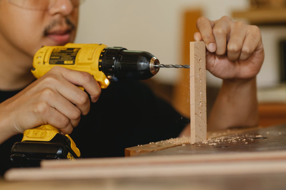 Power Drill Buying Tips From the Experts DIY to Make