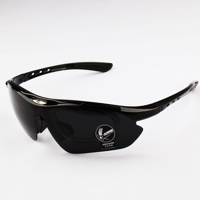 News Special sports glasses benefit both professional and amateur