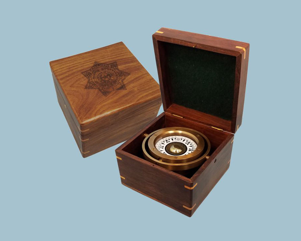 10 Best Personalised Gifts For Men