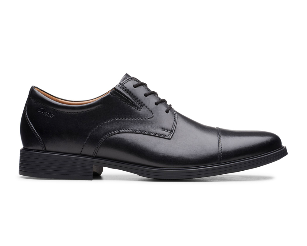 22 Best Work Shoes For Men On The Job