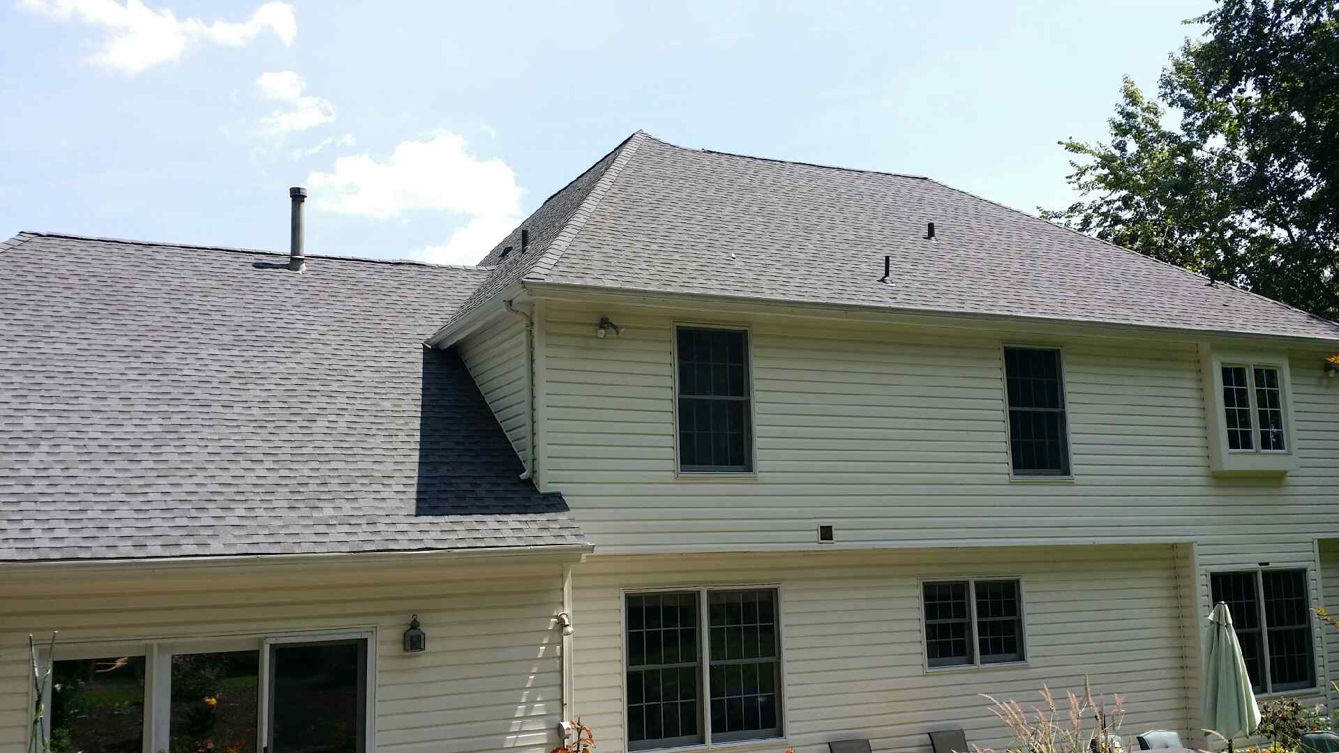 GAF Timberline HD Roofing System with Pewter Gray Shingles South