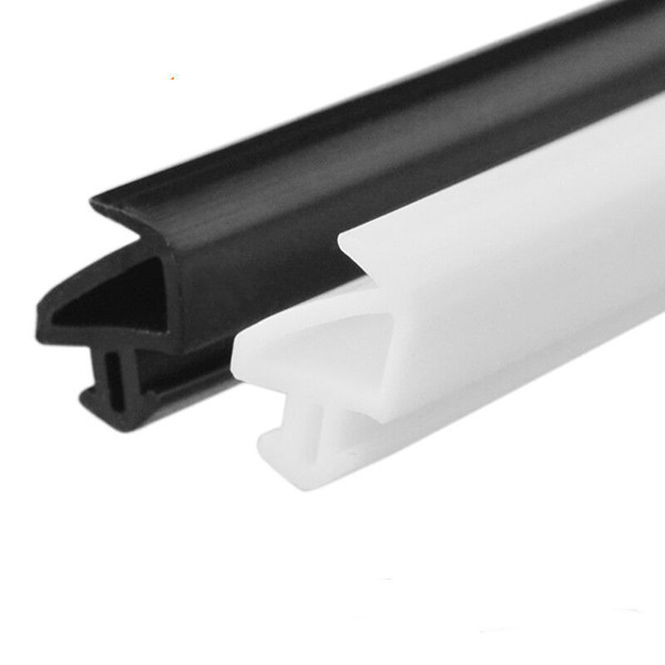 Rubber seal strip for door and window