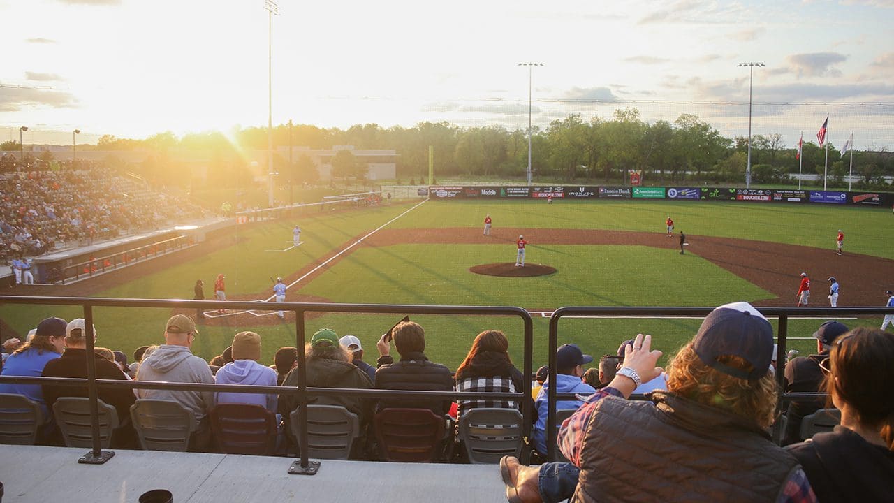 DockHounds Give Oconomowoc a Baseball Team to Call Their Own