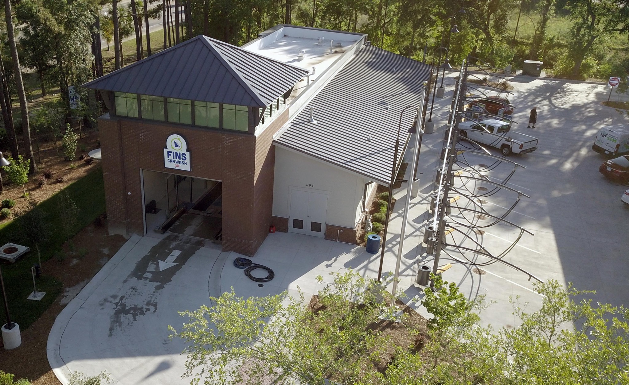 Fins Carwash by AAA Case Study Doerre Construction