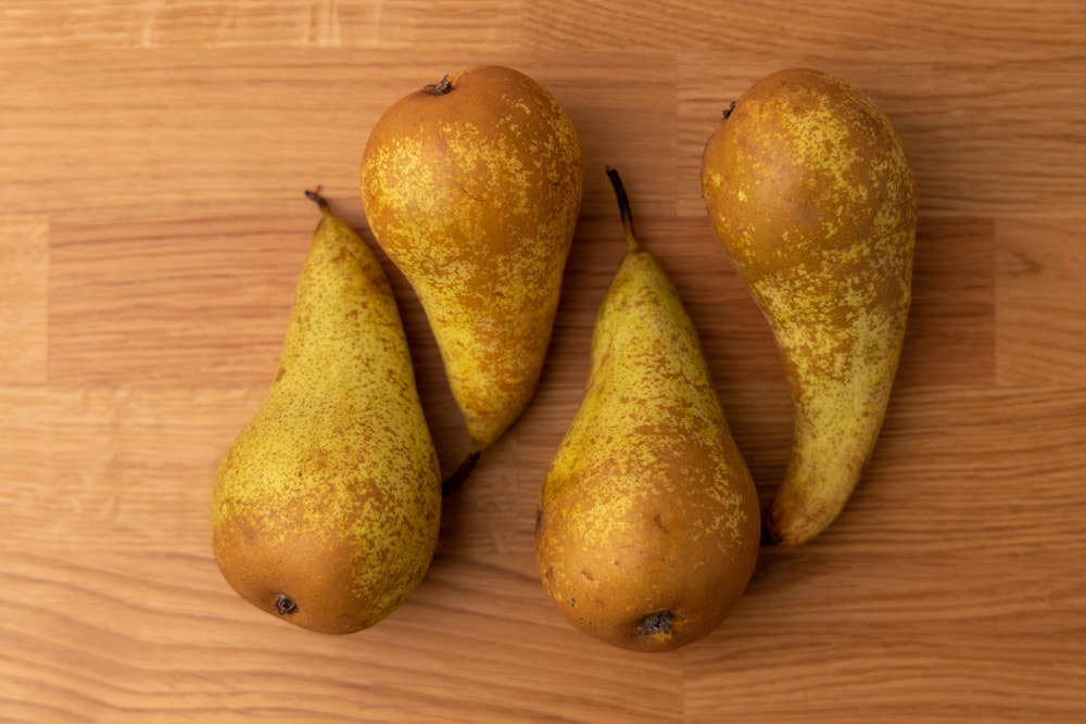How Long Do Pears Last? Should You Refrigerate Them?
