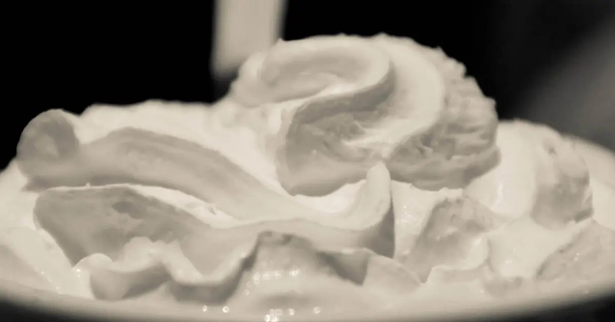 Does Heavy Whipping Cream Go Bad? [Best Answer] in 2023