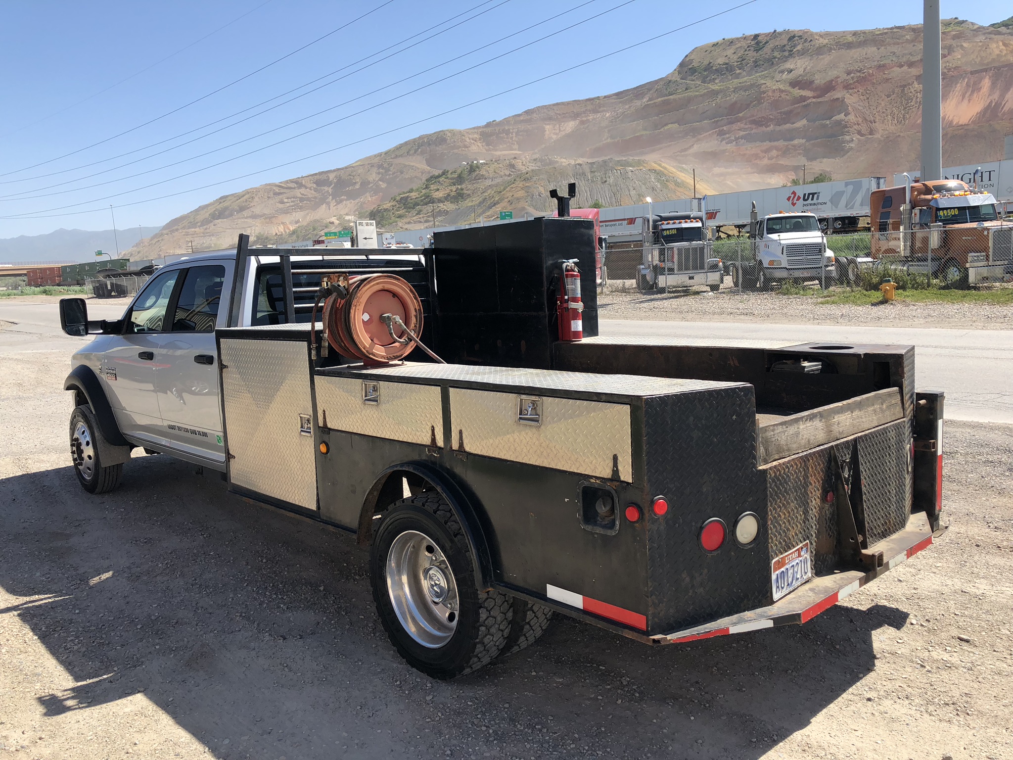 450 HEAVY DUTY SERVICE TRUCK Dogface Heavy Equipment Sales Dogface