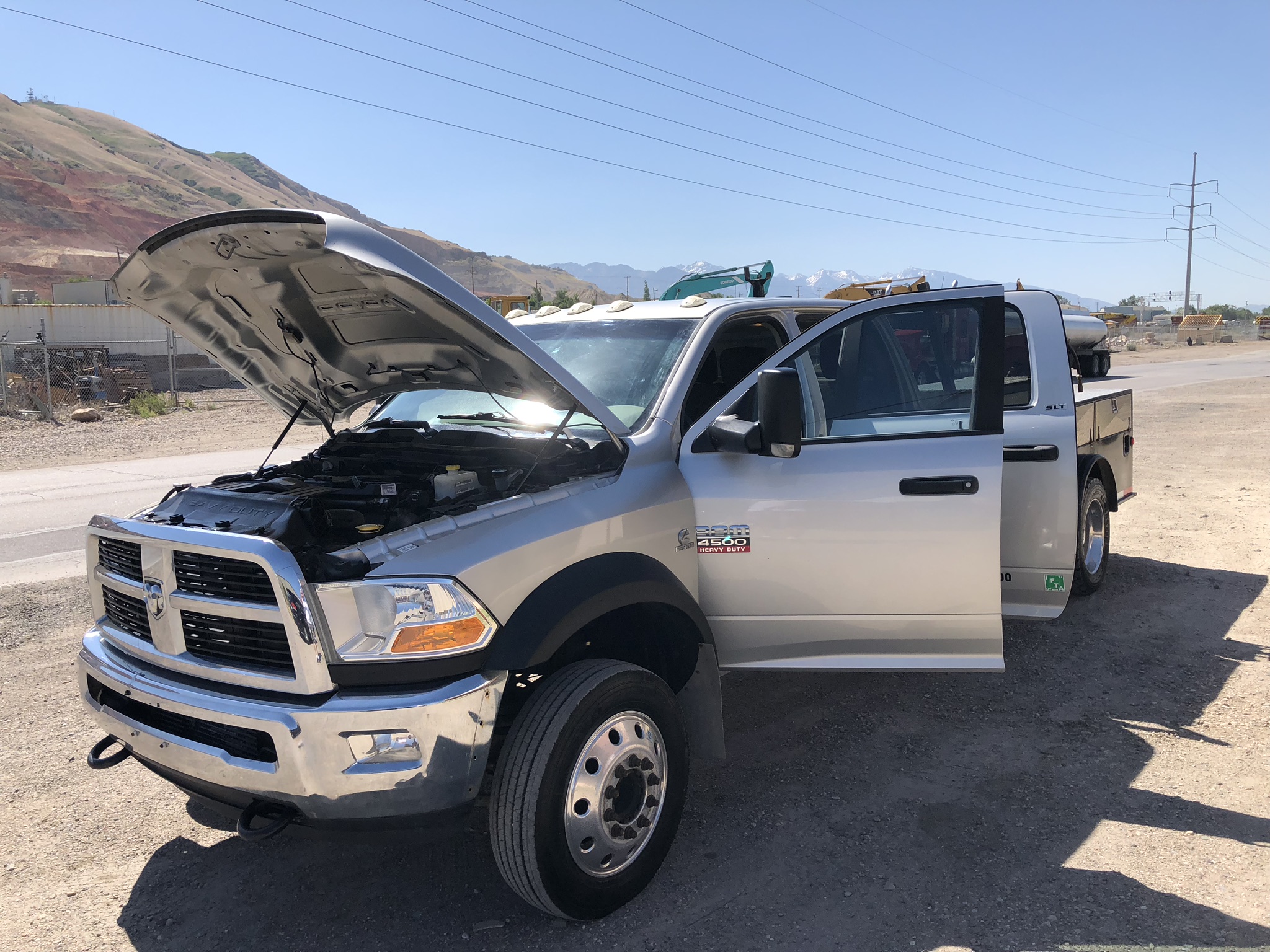 450 HEAVY DUTY SERVICE TRUCK Dogface Heavy Equipment Sales Dogface