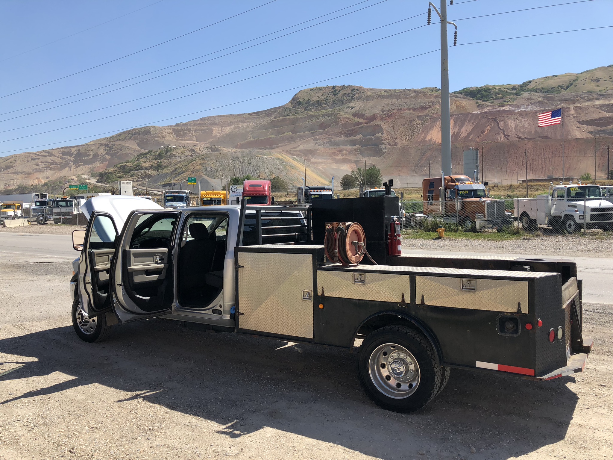 450 HEAVY DUTY SERVICE TRUCK Dogface Heavy Equipment Sales Dogface