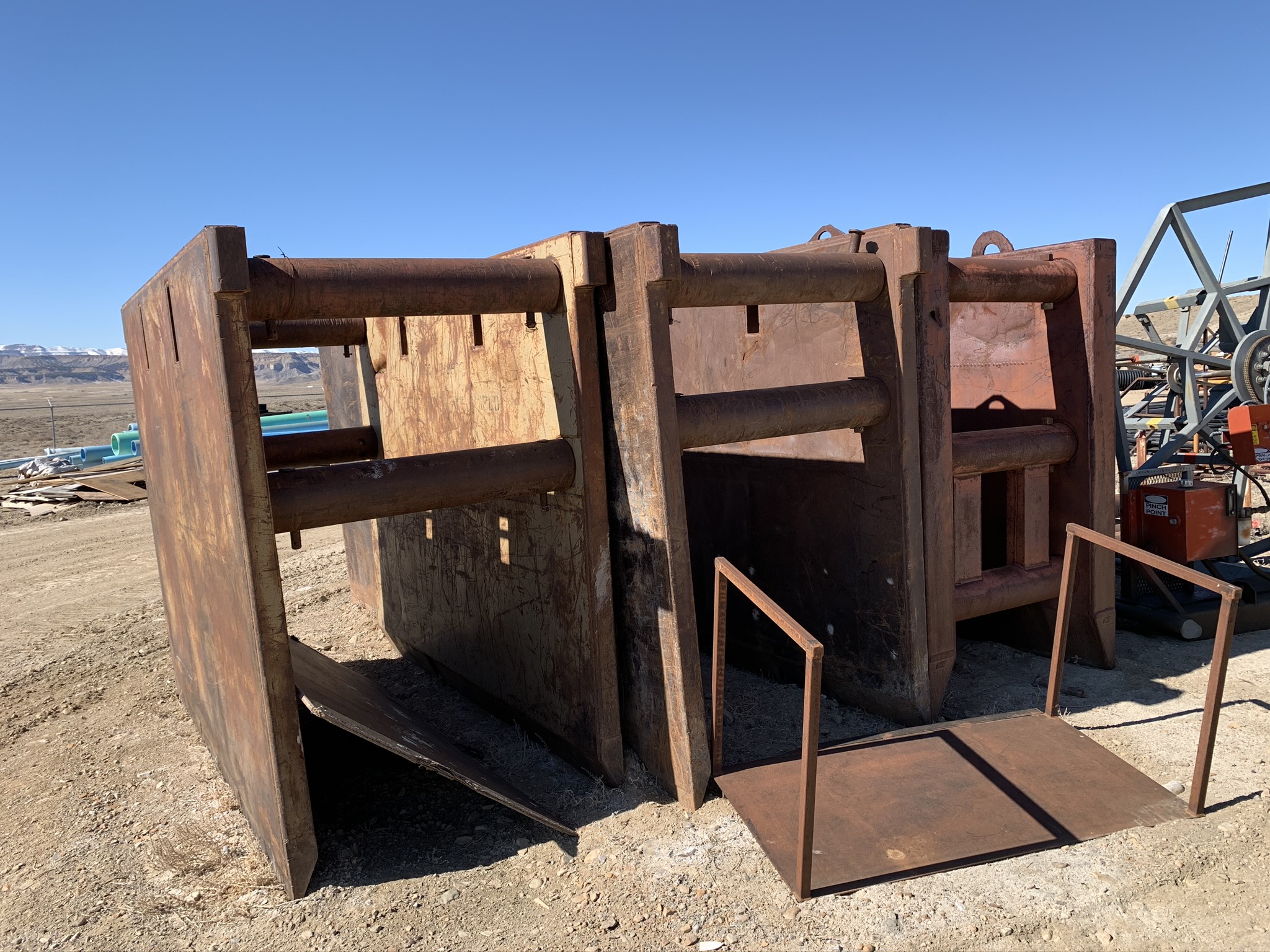 2. TRENCH BOXES Dogface Heavy Equipment Sales Dogface Heavy